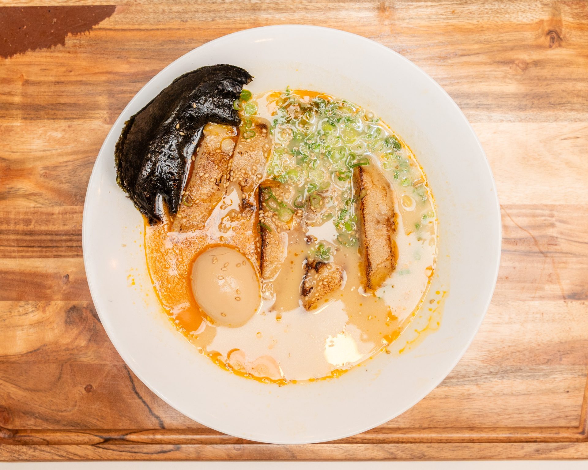 Rich broth, generous bowls
